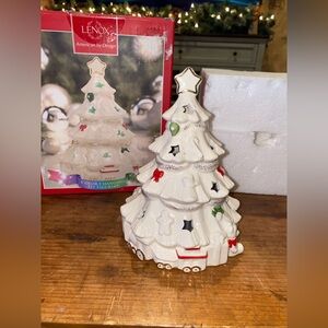 Lenox Seasons Sparkle Color Changing Lit Figurine - Christmas Tree
